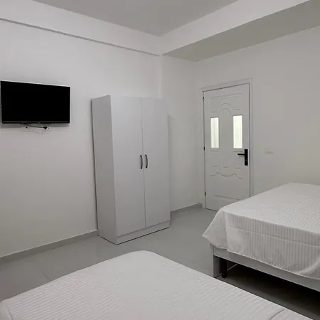 Elio'S Room Durres Exterior photo