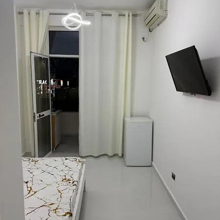 Elio'S Room Durres Exterior photo